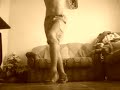 Branko dan�ando PSY...