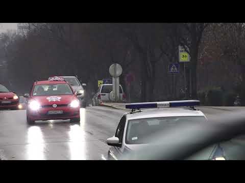 У СУРЕТ ПРЕДСТОЈЕЋИМ ПРАЗНИЦИМА ПРИПАДНИЦИ ПОЛИЦИЈСKЕ УПРАВЕ У ЧАЧKУ ПОЈАЧАЋЕ KОНТРОЛУ УЧЕСНИKА У САОБРАЋАЈУ