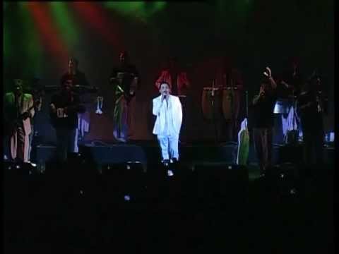 Uriel Lozano En Vivo - Teatro Colonial 02