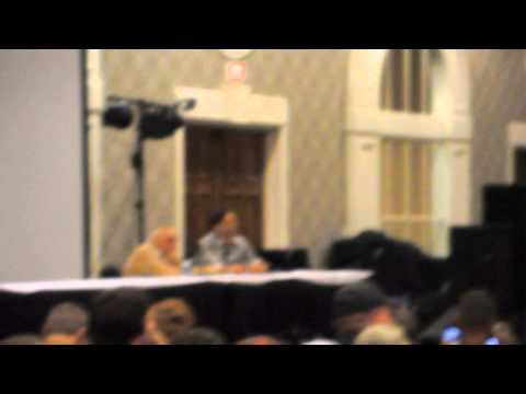 how to react with husband in bed