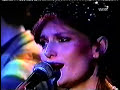 richard & linda with band performing 'strange affair' in hamburg, germany in 1980 (rockpalast broadcast). richard at the beginning of the gig: 