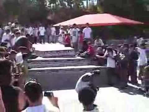 BMX BIKES TRICKS STUNTS CRASHES