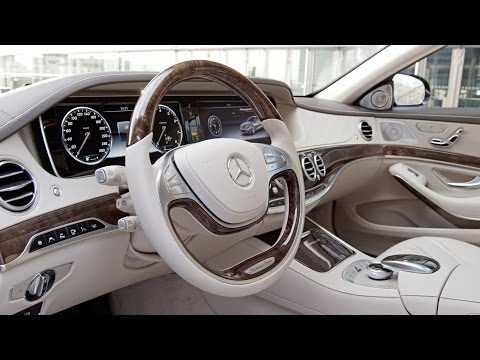 Mercedes - In the interior of the Mercedes-Maybach S-Class, passengers are enveloped in lounge-style, modern luxury. With its clear architecture, refined materials and ...