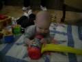 videos de Elias spinning the toy