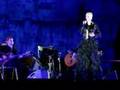 Mariza singing Alfama at the Torre de Belém 09/05/08