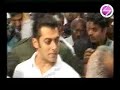 salman khan inaugurate first exclusive red tape outlet in mumbai 2006