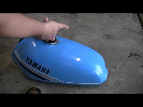 how to drain motorcycle gas tank