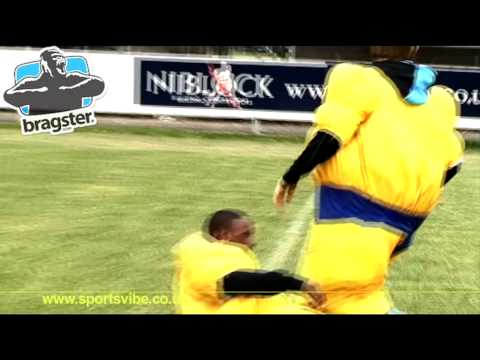 Jermain Defoe and Roman Pavlyuchenko sumo showdown