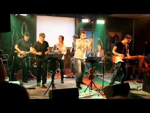 Youtube Video UEIKLo3qApo