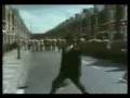 videos de Monty Python - John Cleese - La Chanson Du Fromage