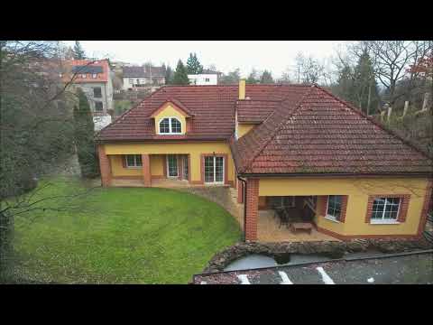 Video Prodej rodinného domu 398m², pozemek 1547 m² Černošice, okres Praha - západ