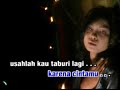penuh kepalsuan