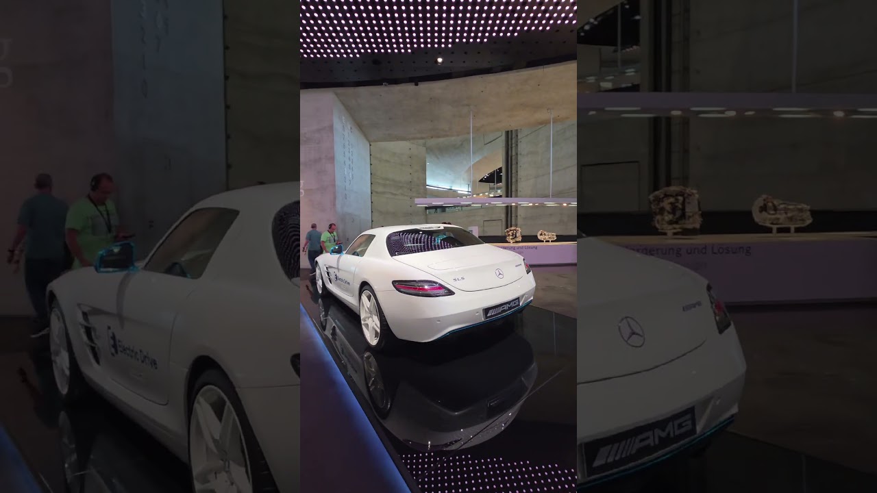 4 מנועים, היגוי לכל גלגל #foryou