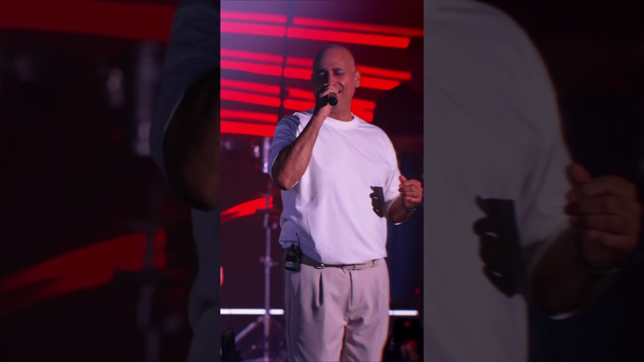 עד שהמופע הבא שלנו נפתח אתם יכולים לכתוב ״היוצרים – מסיבה״ ביוטיוב ולהינות מטירוף של החייייםםםםם