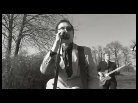 BBC "So Come On" ( Les Fleur De Lys cover )