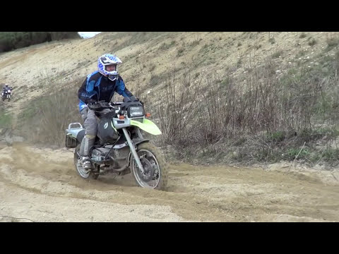 Touratech - Enduroškola v Gerlachove dňa 22.4.2012 pod vedením inštruktora Milana Holého z Touratech CZ.
