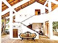 hotel Barberyn Reef Ayurveda Resort video