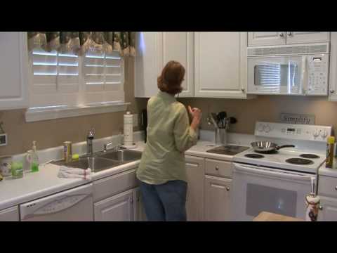 how to organize kitchen cupboards and drawers