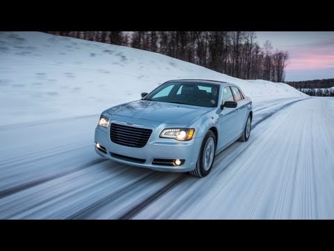 how to tell if chrysler 300 is awd