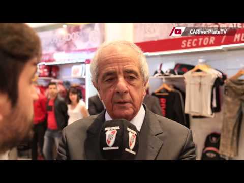 D'Onofrio, en la inauguración del segundo local de River Plate Store