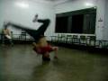 videos de john lim breakdancing CU