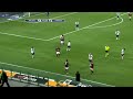 http://www.youtube.com/watch?v=UKI_59rHBd8 - Ronaldinho sen naptın öyle, spiker bile tutamadı kendini güldü. :)