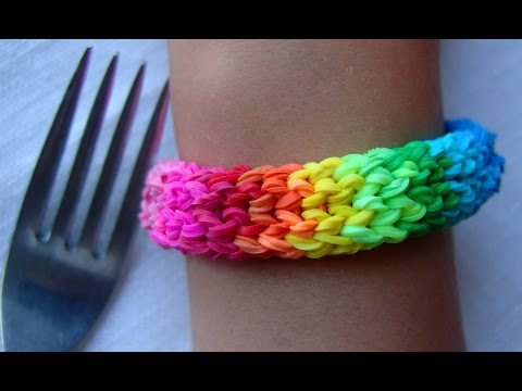 Songs in "Как сделать браслет из резинок при помощи вилки Dragon Scale Радужки" Youtube/UKWPrmocqZ0 MooMa.sh