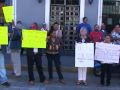 [NVision 17/Dic/09] Se manifestaron perredistas frente al Congreso Estatal