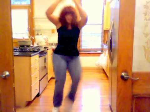 NYLATINA werking the moves