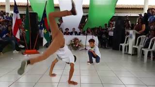 Street dance, por alunos da Escola Municipal Milton de Alemida Santos – Jornal Eco Teens