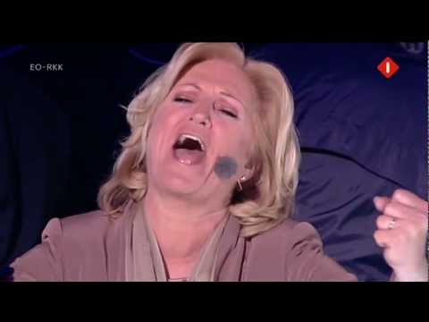 Laat me nu toch niet alleen - Anita Meyer