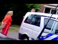 Junkie vrouw wordt opgpakt