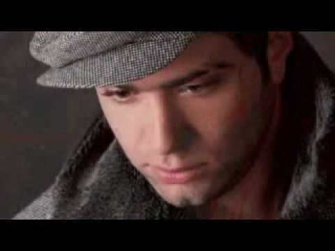 Ecoutez la chanson de Mohammad Al Kak "Awlak Hal Deni Kizbi"