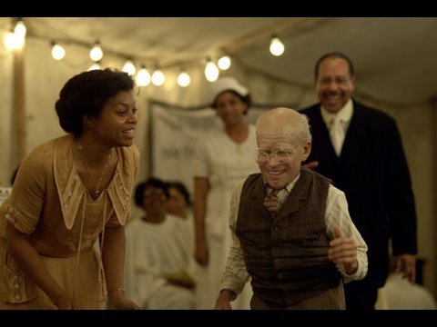 blacktreemedia - Tis the season when Hollywood starts to argue about the Oscars. But one thing just about everybody is agreed upon: The Curious Case of Benjamin Button is the...