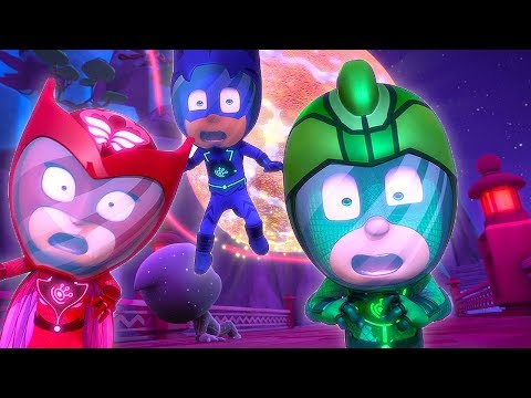 Race up Mystery Mountain/Easter Wolfies | PJ Masks Official