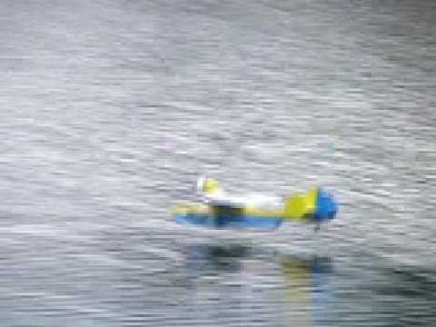 Watch RC Video: 'jpgilbert - Drake II Seaplane'