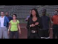 la gu�pe . l'escrimeuse en or. double championne olympique - quintuple m�daill�es olympiques (2 or- 2 bronze -1argent ). merci � laura pour son soutien! pari...