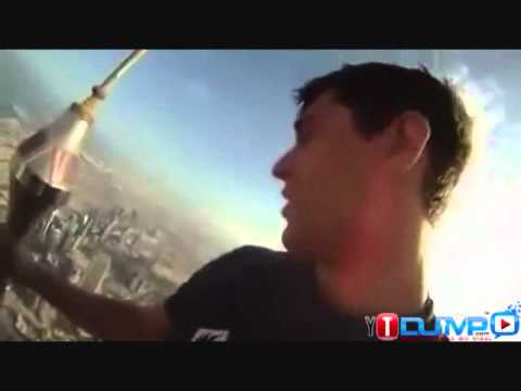 Wolkenkrabber voorspelt economische crisis YouTube Preview Image