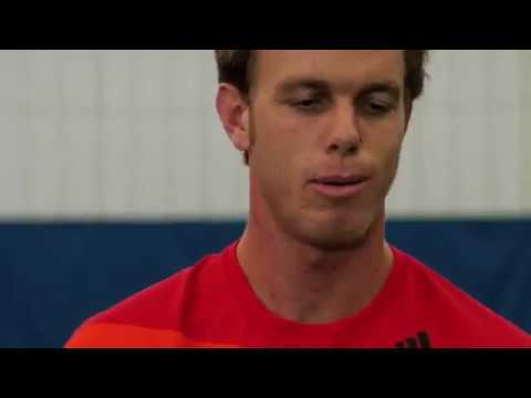 Gael Monfils y Sam Querrey  jugando Ping-Pong 