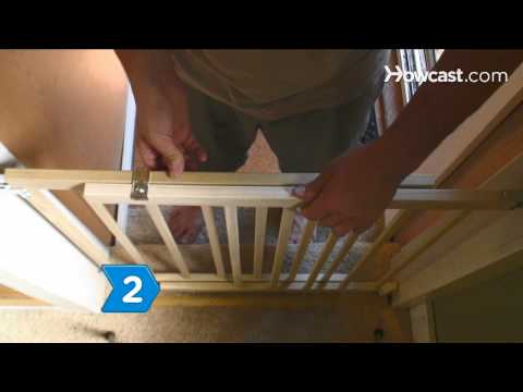 how to fit gate hinges