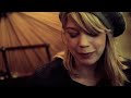 RT @sigphotography: J'ai aimé une vidéo @YouTubede @le_hiboo http://t.co/0k00sLBT HibOO d'Live : Basia Bulat "The Shore"