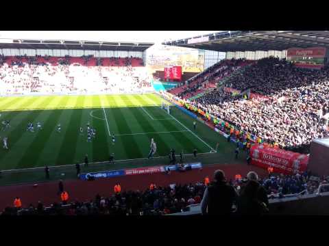stoke - A disconsolate Tony Pulis leaves his technical area and takes an un characteristic slow walk towards the tunnel following Stoke City's 3-1 defeat to Aston Vi...