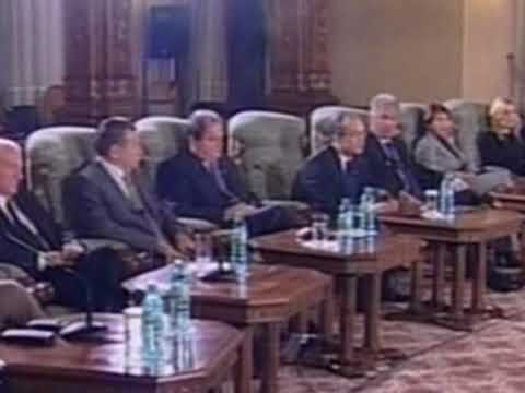 0 Boc ca o placa de patefon zgariata [video] 