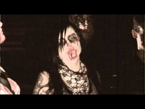 Hellbilly - Here it is - the music video for Pickups n Pitchforks' HELLBILLY ZOMBIE INVASION. Enjoy! For more horror and exploitation, visit www.strangethingsarehappenin...