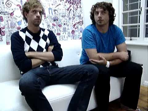 Musiekonderhoud: Die Heuwels Fantasties oor hul genre