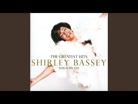 Shirley Bassey – Kiss Me, Honey, Honey, Kiss Me
