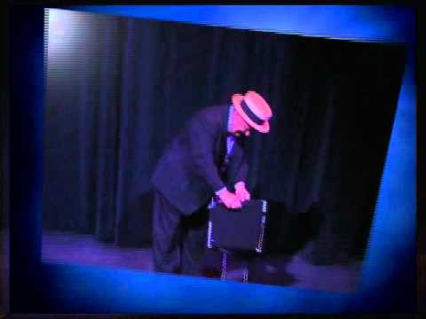 Ray Roch's sleight-of-hand comedy magic show.mp4