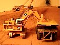 Liebherr 996 loading Dumptruck CAT 797