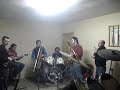 Assaig de Xirivia M�gica??? tocant el aviaor i Peter Gun