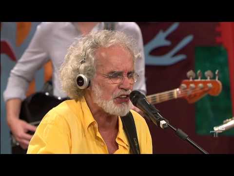 Um Violeiro Toca, por Renato Teixeira